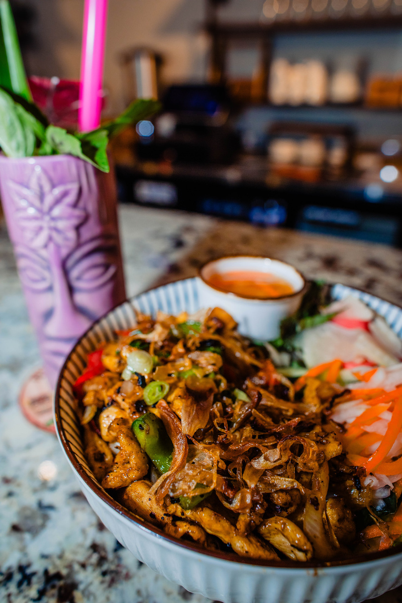 Standard mobile bartending service for medium events